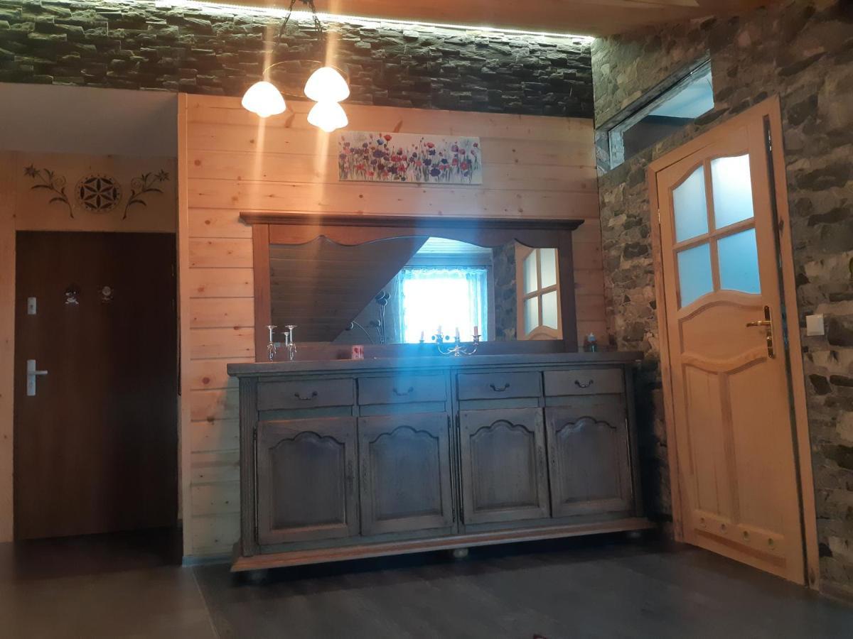 Apartamenty I Pokoje Goscinne Nowita Закопане Экстерьер фото