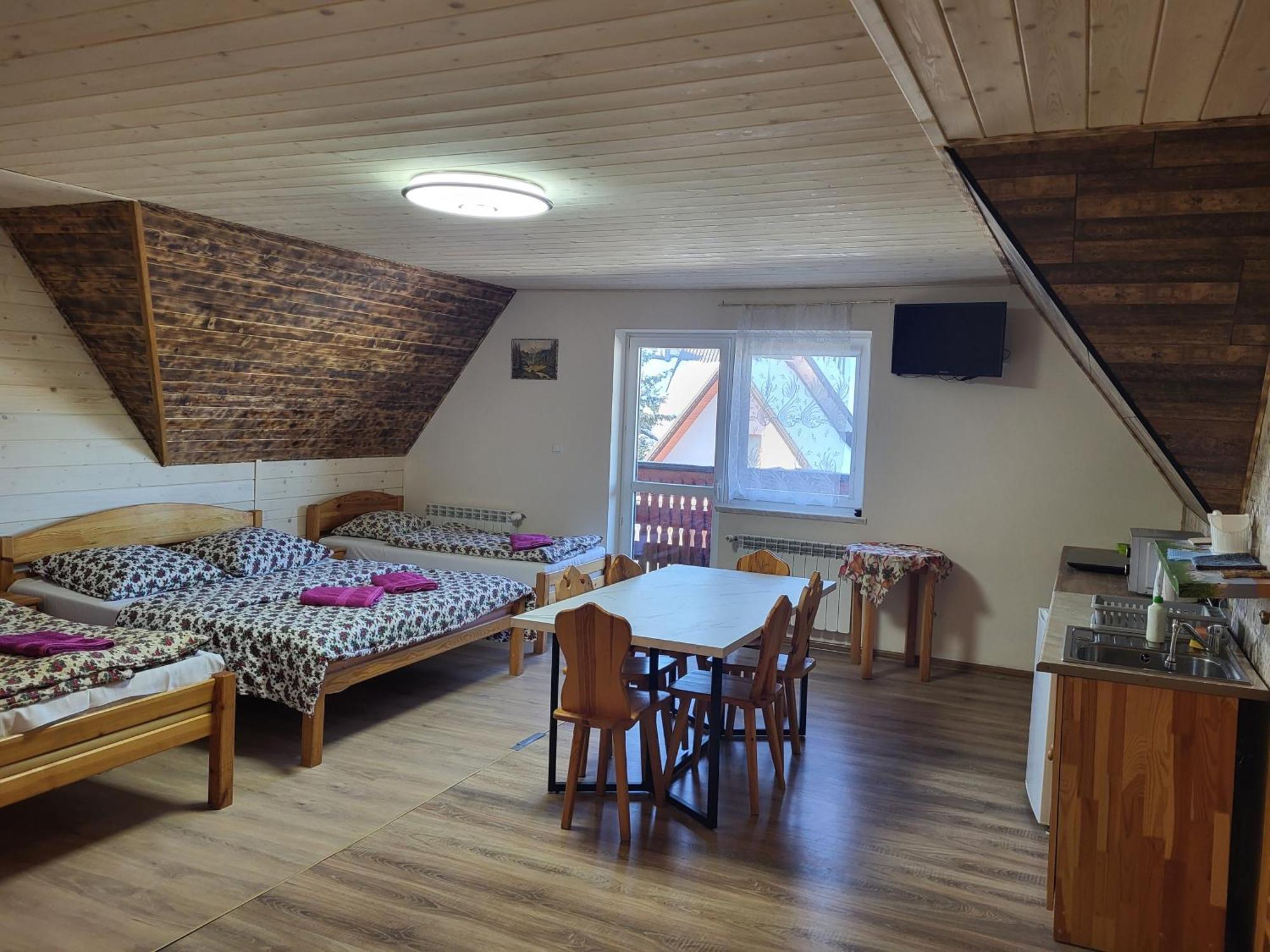 Apartamenty I Pokoje Goscinne Nowita Закопане Экстерьер фото