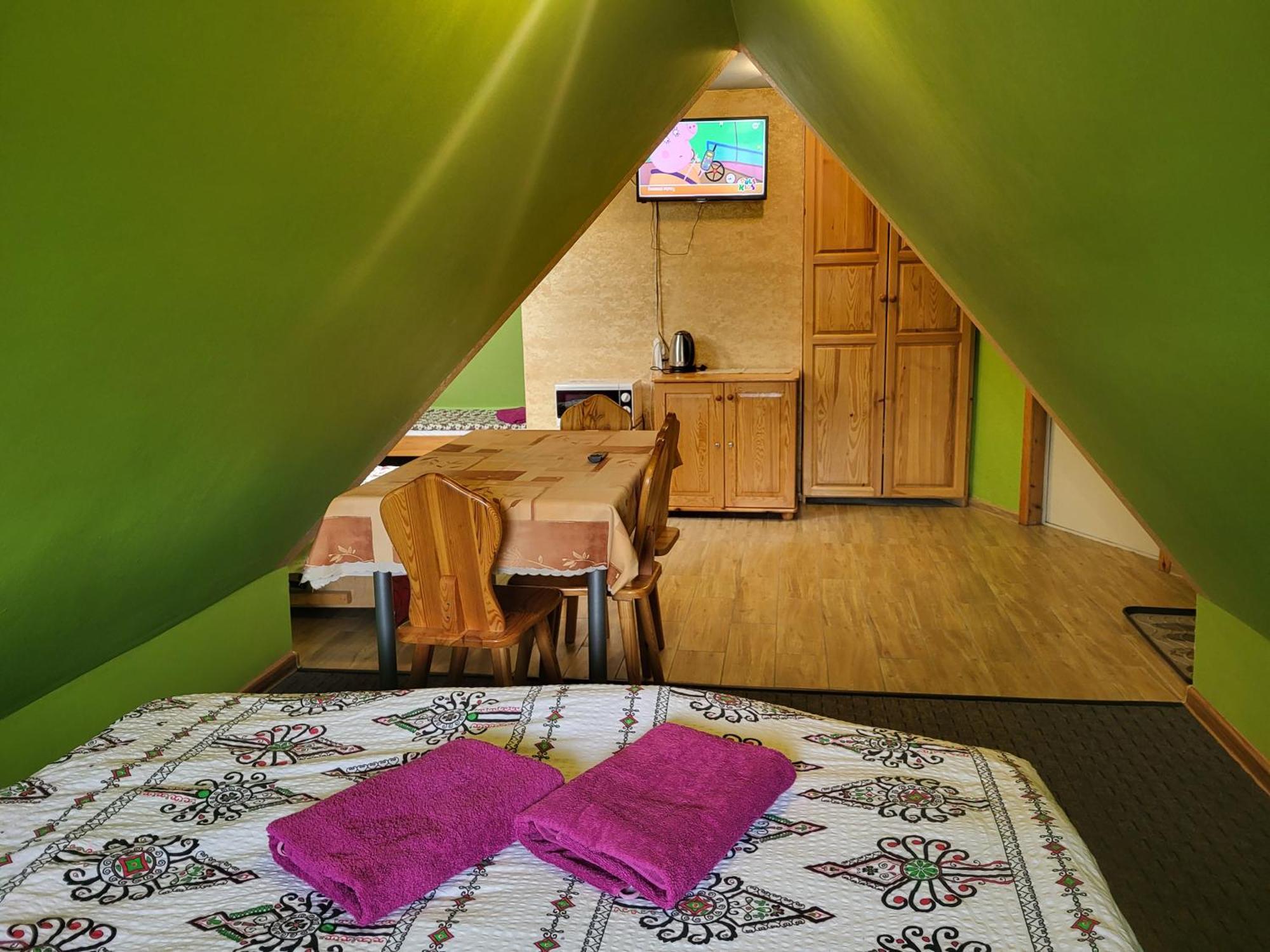 Apartamenty I Pokoje Goscinne Nowita Закопане Номер фото